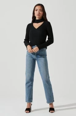 Mock Neck Cross Front Sweater 24 Mock Neck Cross Front Sweater -Chic Outfit Shop AT17003 BLACK 1483