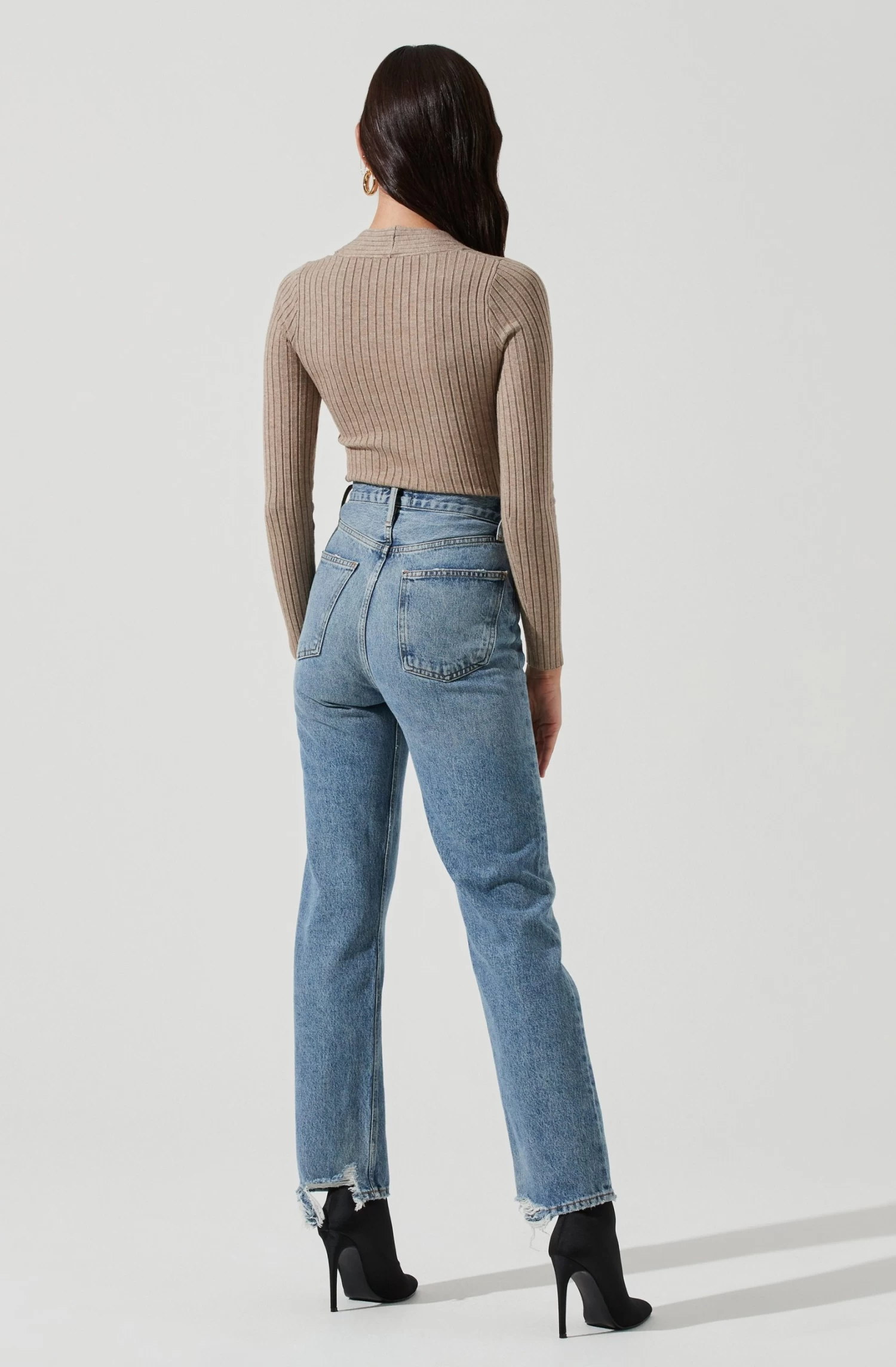 Twist Front Sweater 11 Twist Front Sweater - Image 9