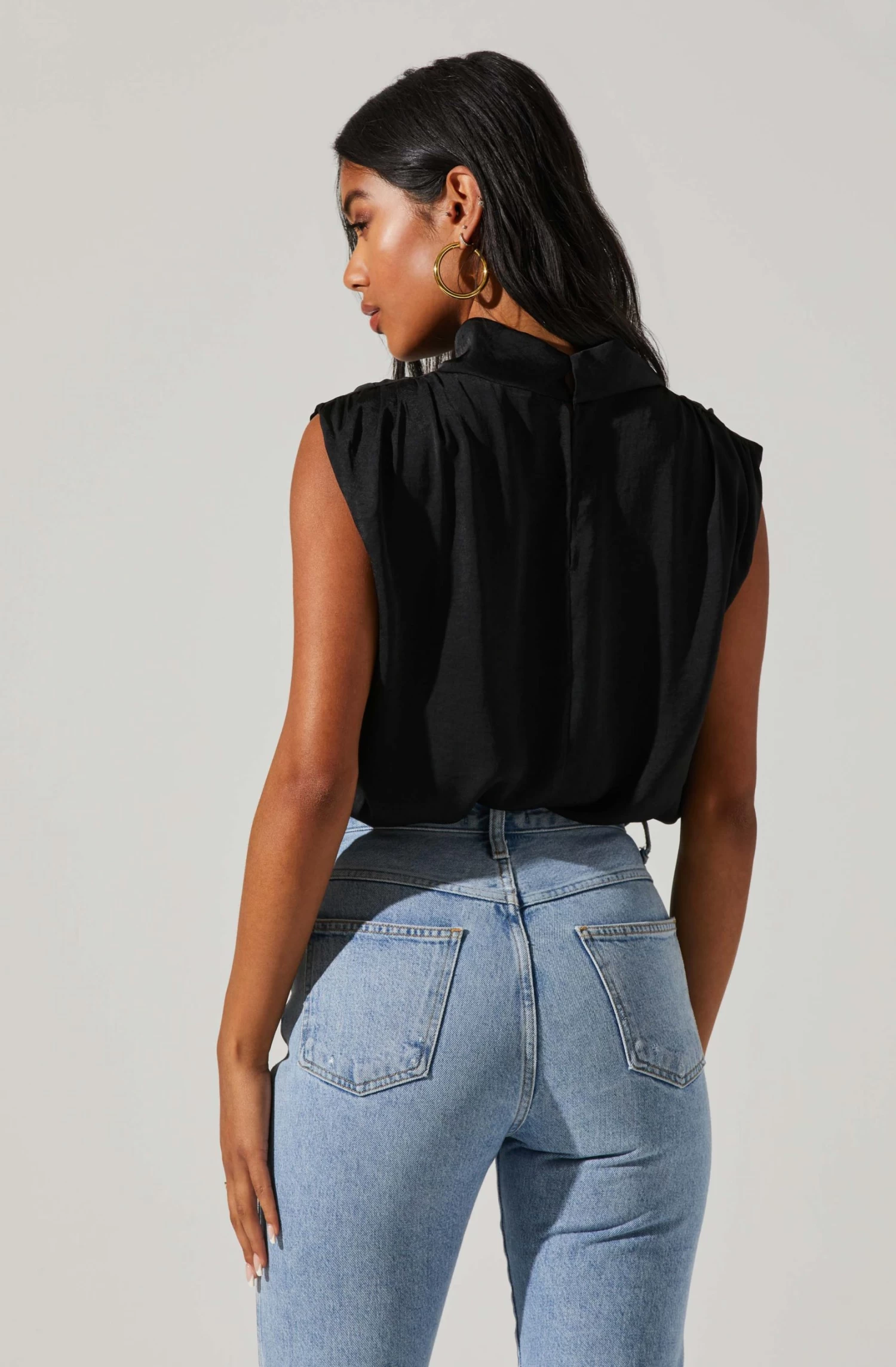 Cowl Neck Sleeveless Top 6 Cowl Neck Sleeveless Top - Image 4