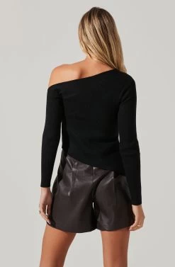 Off Shoulder Ribbed Knit Sweater 18 Off Shoulder Ribbed Knit Sweater -Chic Outfit Shop AT17433A BLACK 3