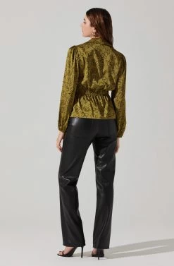 Asymmetrical Collared Floral Wrap Top 18 Asymmetrical Collared Floral Wrap Top -Chic Outfit Shop AT17922 OLIVEFLORALSKETCH 5