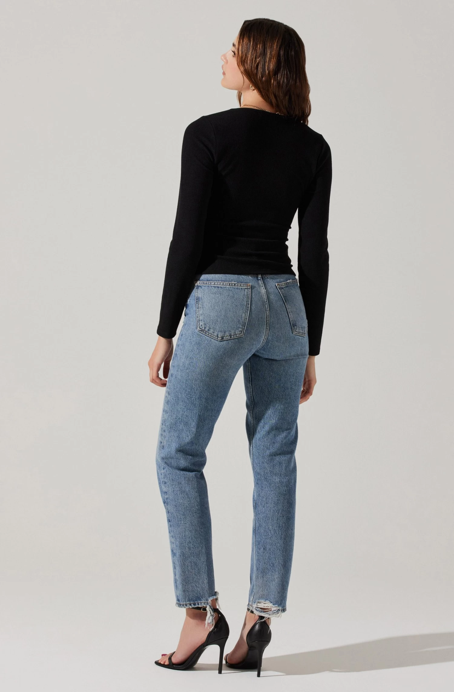 Long Sleeve Cupped Bust Knit Top 7 Long Sleeve Cupped Bust Knit Top - Image 5