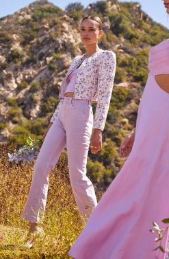 Brea Floral Quilted Cropped Puff Sleeve Jacket -Chic Outfit Shop Shoot 1401