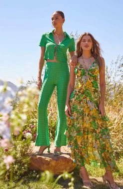 Zoey Seamed Split Hem Pants 29 Zoey Seamed Split Hem Pants -Chic Outfit Shop Shoot 3132