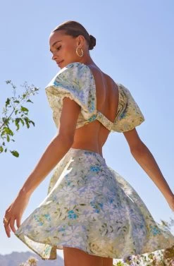 Clarita Floral Cutout Puff Sleeve Mini Dress -Chic Outfit Shop Shoot 3680